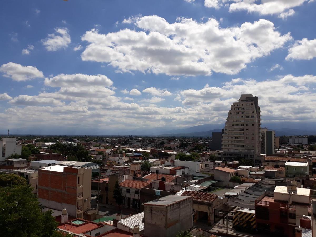 Comodo Y Versatil En Casco Historico Apartment Salta Bagian luar foto