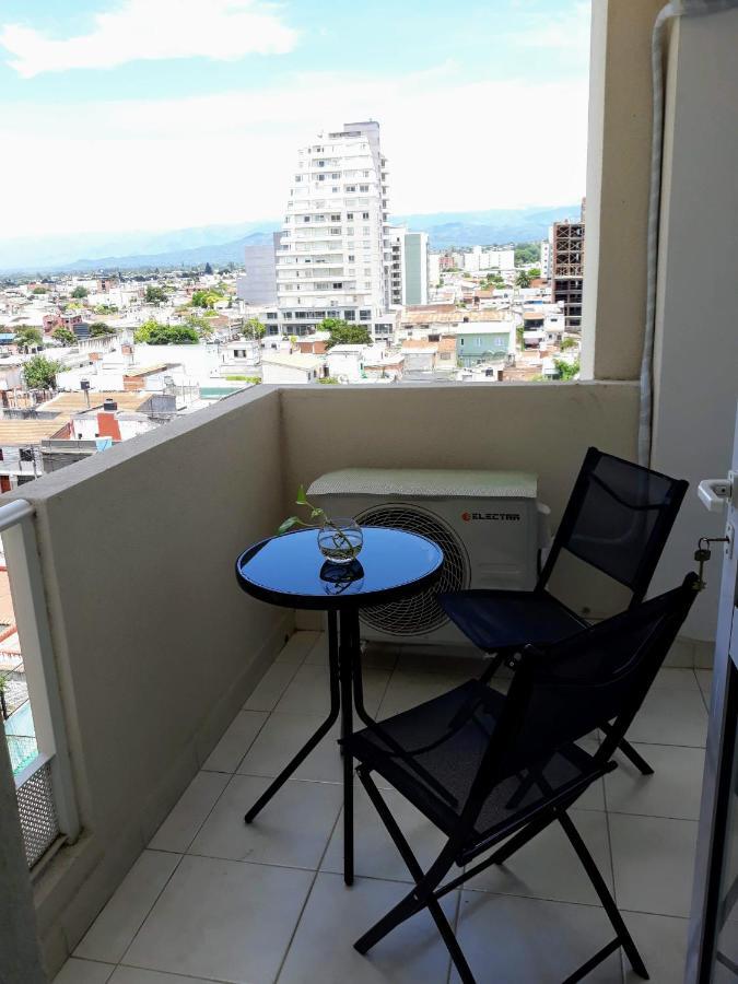 Comodo Y Versatil En Casco Historico Apartment Salta Bagian luar foto